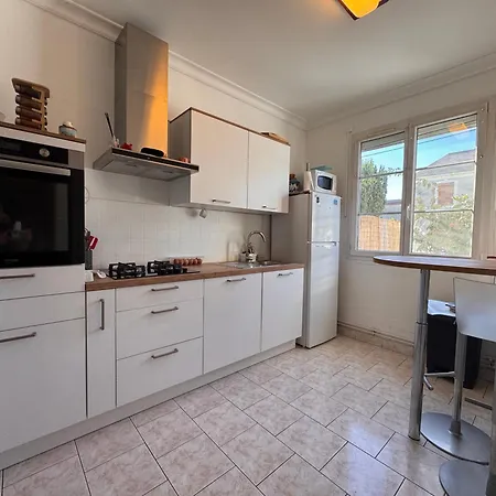 Le Tavano - 5pers - 24h Du Mans Hébergement de vacances Le Mans